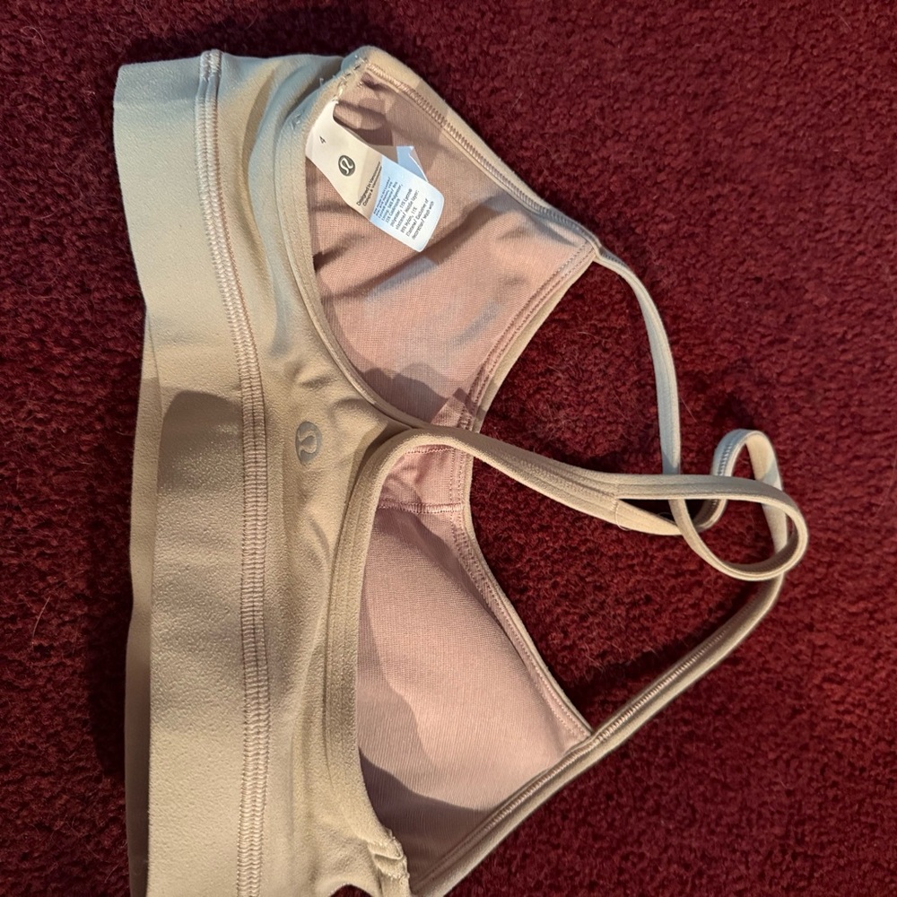 Flow Y nulu lululemon tan bra size 4 - Picture 3 of 3